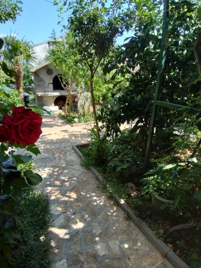 Apartmani Kutlesa Vodice Exterior photo