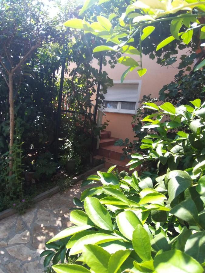 Apartmani Kutlesa Vodice Exterior photo